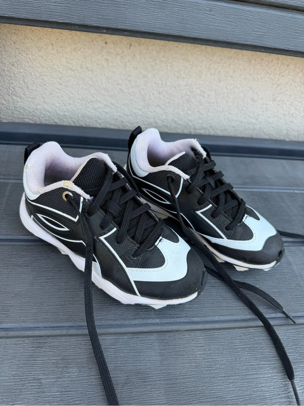 Under Armour Baseball Shoes Kids Size 12 Toddler